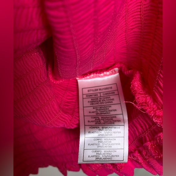 Luv Betsey by Betsey Johnson Fuchsia Smocked 3/4 Sleeve Top Med New - Picture 4 of 9